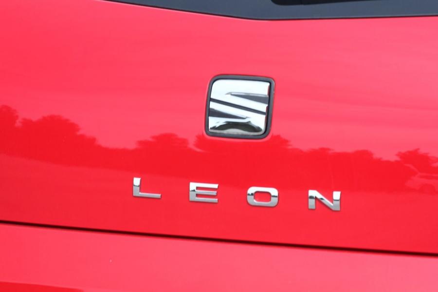  Seat Leon SC 2013 года  (фото 11 из 52)